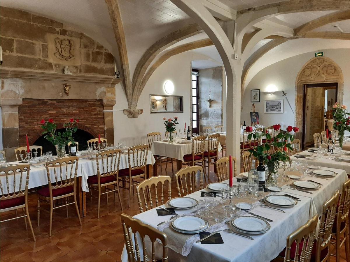 Chateau De Mornay Saint-Pierre-de-l'Isle Εξωτερικό φωτογραφία