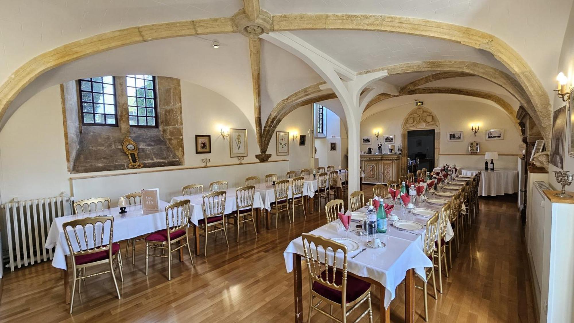 Chateau De Mornay Saint-Pierre-de-l'Isle Εξωτερικό φωτογραφία